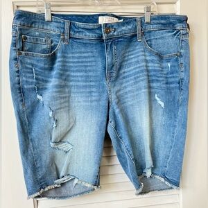 Torrid Light Blue Demin 9" Shorts - Size 20 NWT